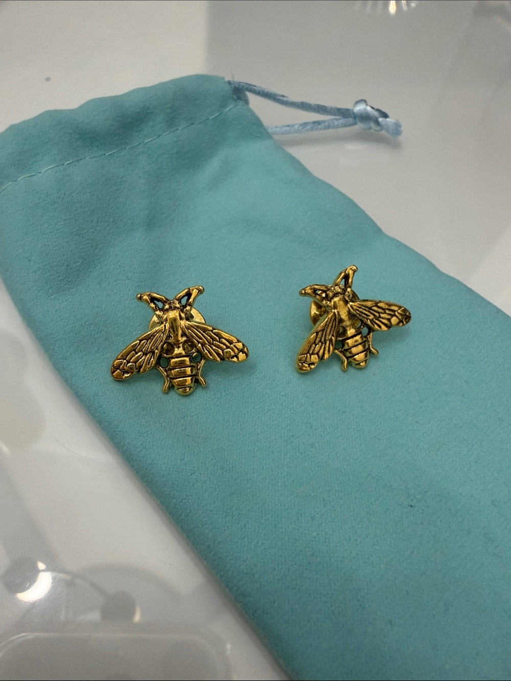 Set of two - Gold Tone Bee Pins